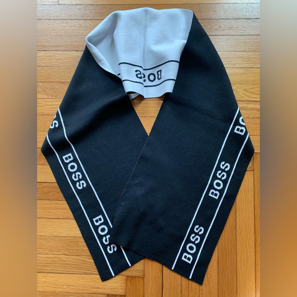 Hugo Boss Scarf and Hat Set